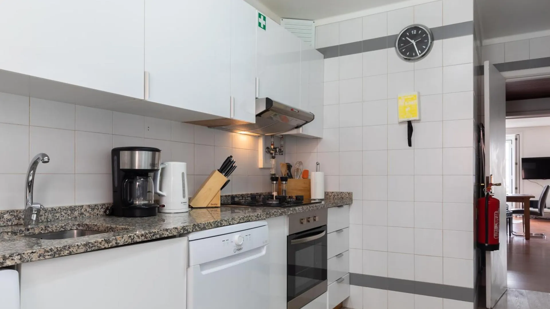 Lv Premier Apartments Chiado- Ch Lisbona 0*,