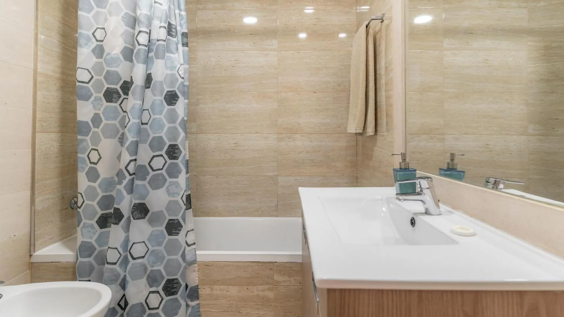 Lv Premier Apartments Chiado- Ch Lisbona