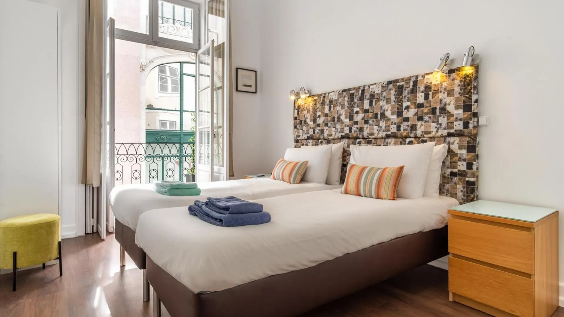 Lv Premier Apartments Chiado- Ch Lisbon