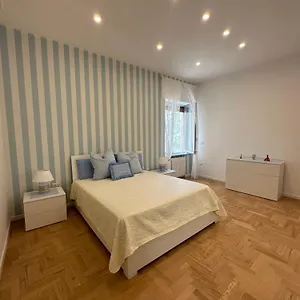 https://apt-casa-tramontano.hotels-amalfi.com