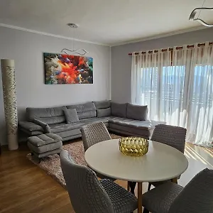 https://apt-sky-dwelling.albaniahotels.org